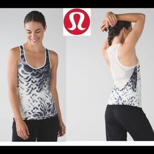 LULULEMON DANCE TO YOGA TANK TOP PRETTY PLUME ANGEL WING BLACK RUNNING GYM Sz 6